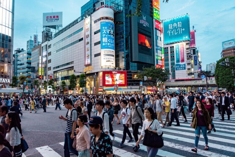 東京発の旅行で便利な方法とは？
