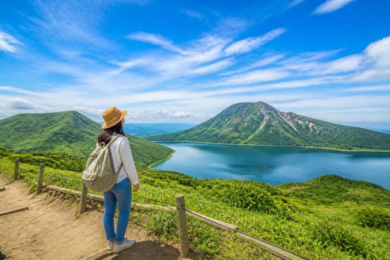 東京発の1泊2日の旅行先を比較するには？
